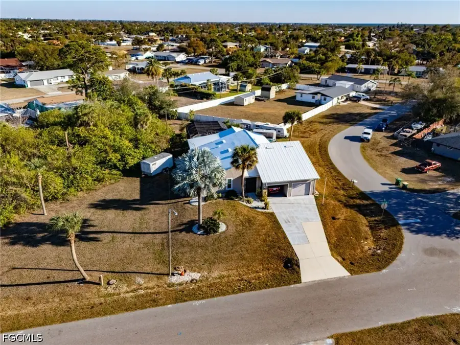 643 Blue Lane Nw, Port Charlotte, FL 33952 - #2