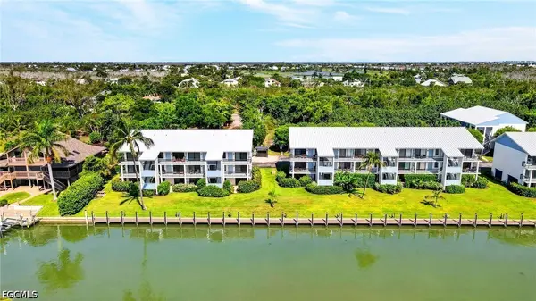 1250 Tennisplace Court #E22, Sanibel, FL 33957