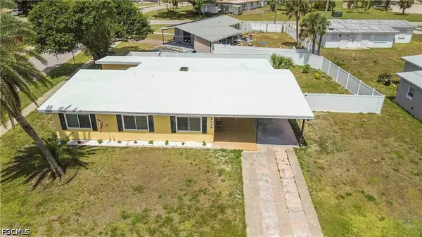 2409 Ednor Street, Port Charlotte, FL 33952