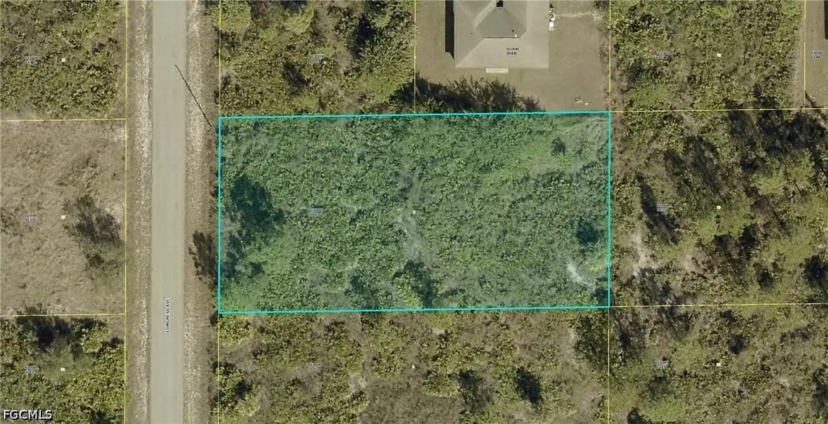 1220 Congress Avenue, Lehigh Acres, FL 33972 - #1