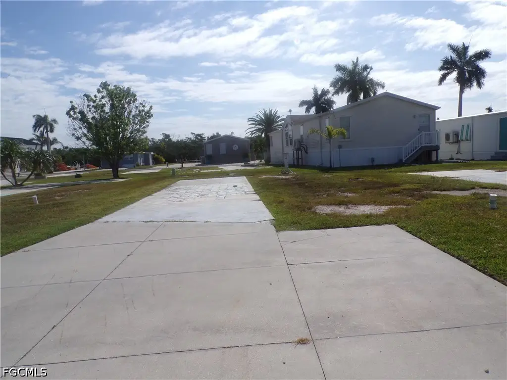 128 Cortez Way, Fort Myers Beach, FL 33931 - #1
