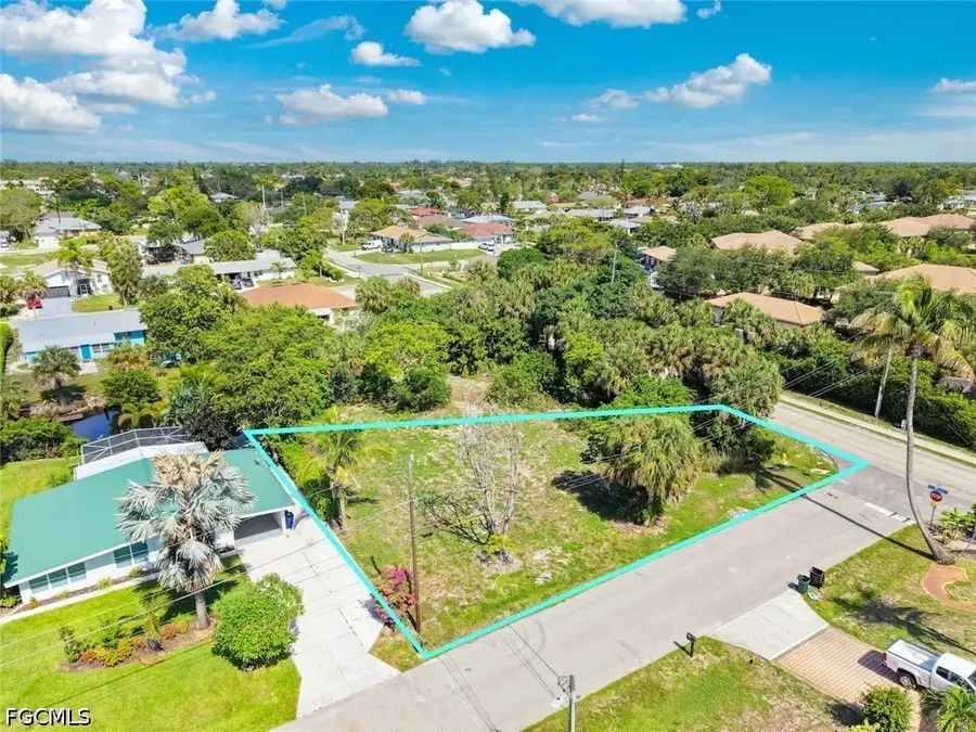 27312 Buccaneer Drive, Bonita Springs, FL 34135 - #3