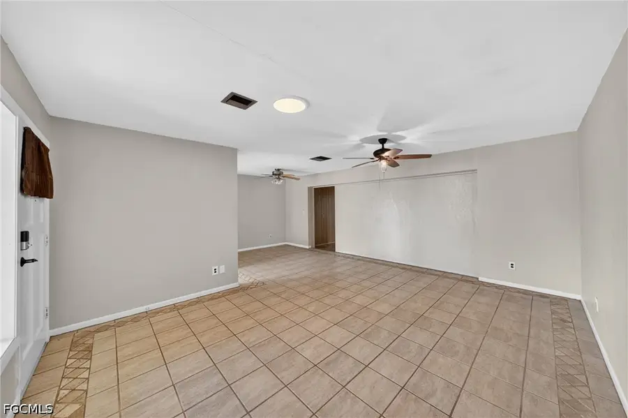 1129 SE 18th Terrace, Cape Coral, FL 33990 - #3