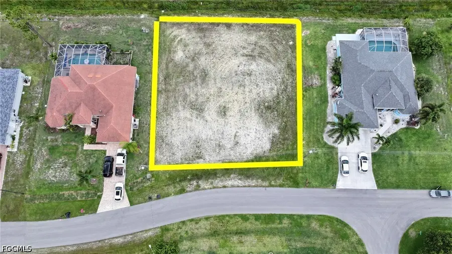 2205 NW 26th Place, Cape Coral, FL 33993 - #3