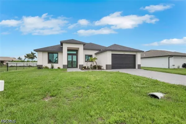 2204 NE 14th Place, Cape Coral, FL 33909