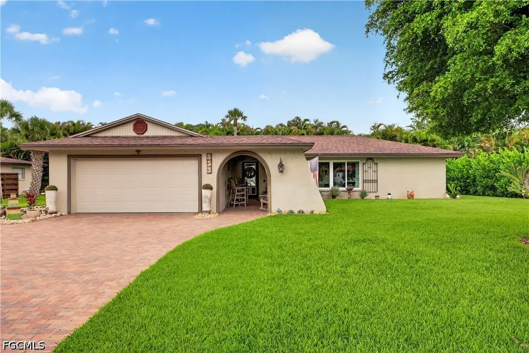 833 N Town And River Drive, Fort Myers, FL 33919 - #1