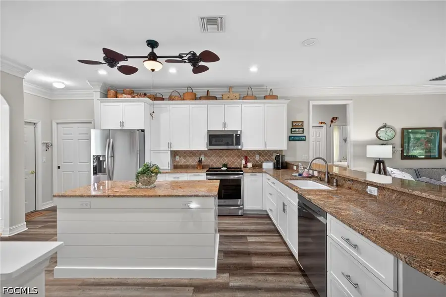 11138 Lakeland Circle, Fort Myers, FL 33913 - #2
