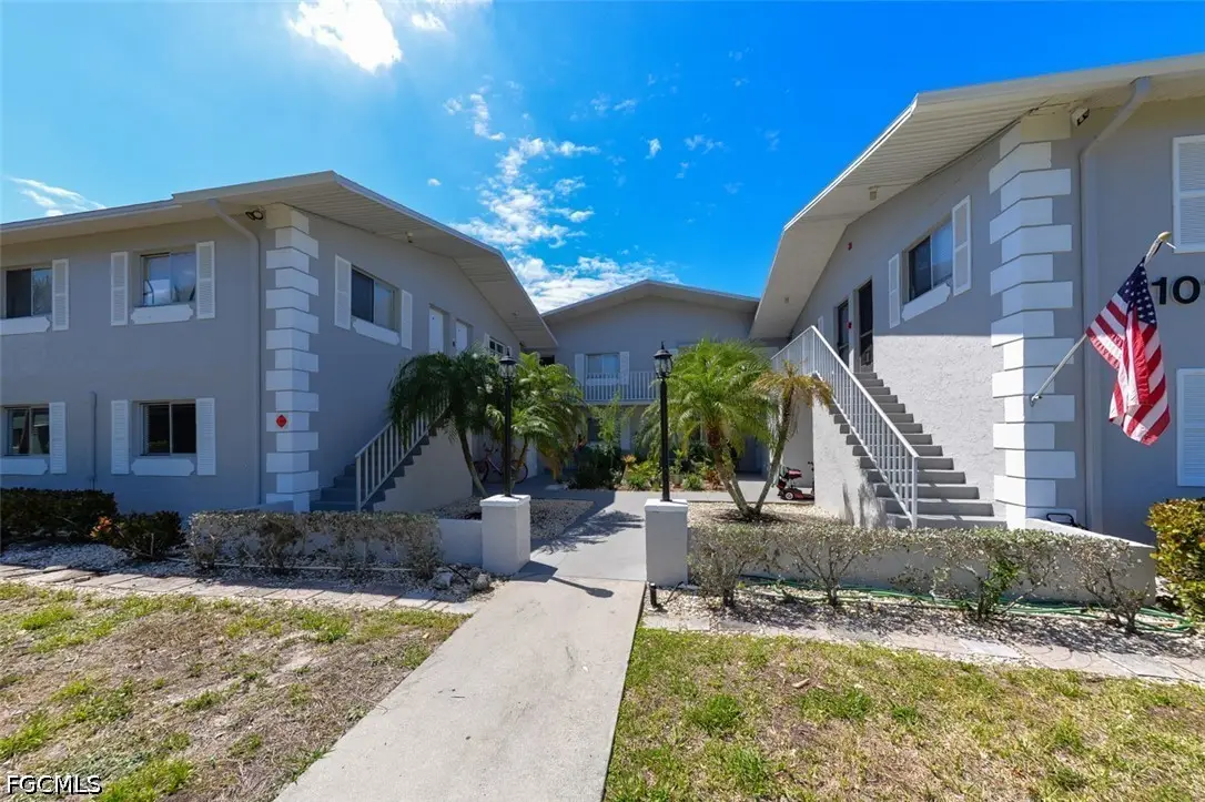 8101 Country Road #201, Fort Myers, FL 33919 - #1