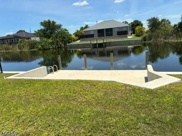 2827 SW 2nd Terrace, Cape Coral, FL 33991