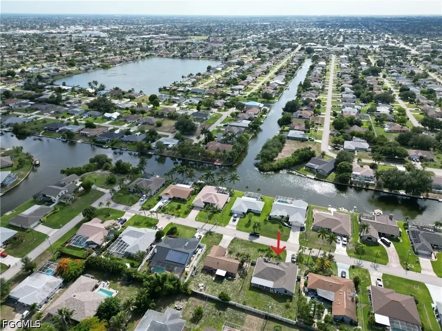 111 SE 21st Avenue, Cape Coral, FL 33990 - #3