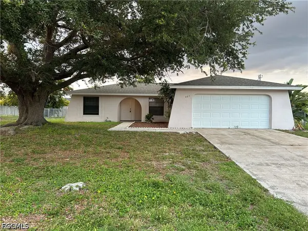 405 SW 43rd Lane, Cape Coral, FL 33914