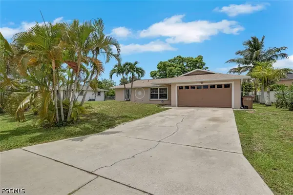 621 SW 29th Terrace, Cape Coral, FL 33914
