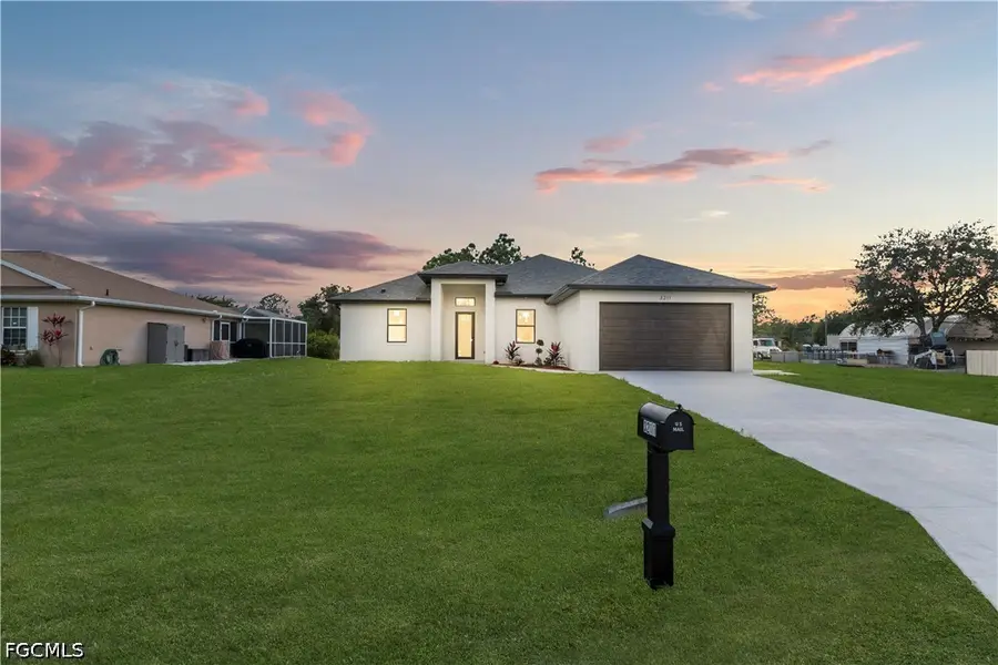 605 E 14th Street, Lehigh Acres, FL 33972 - #2