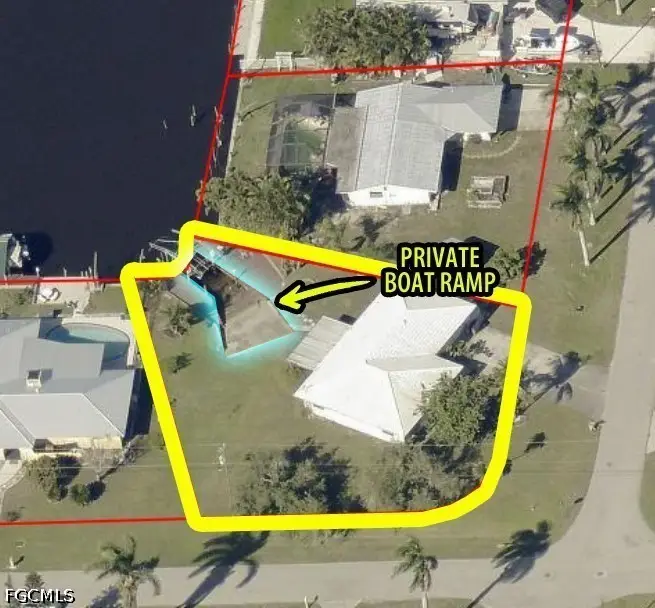 303 Georgia Avenue, Fort Myers, FL 33905 - #3