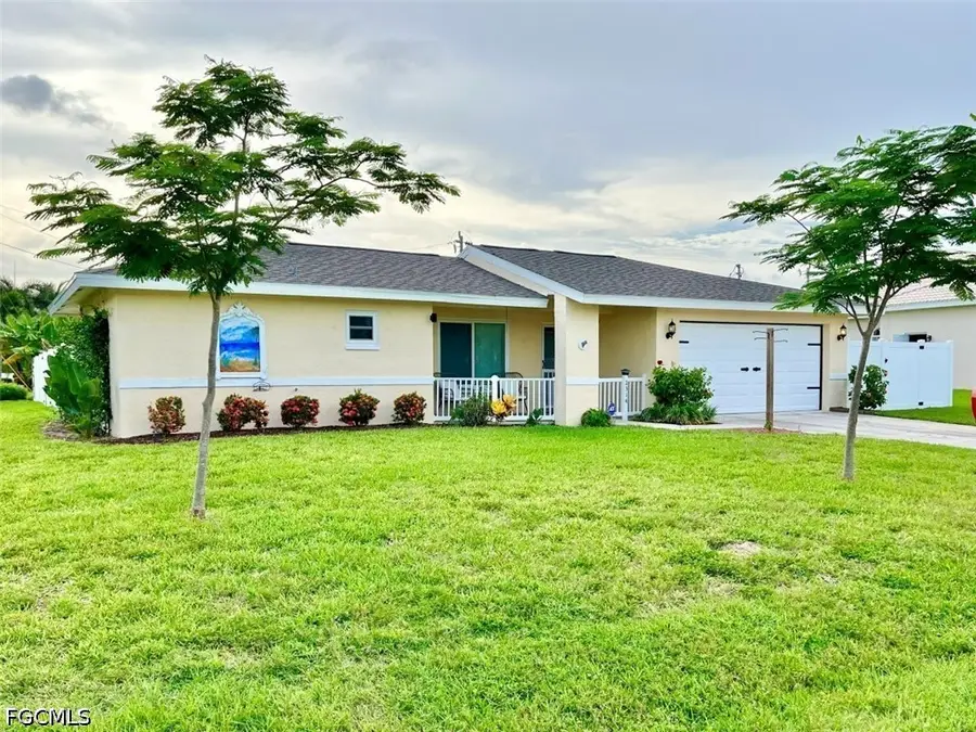 2314 SE 18th Place, Cape Coral, FL 33990 - #2