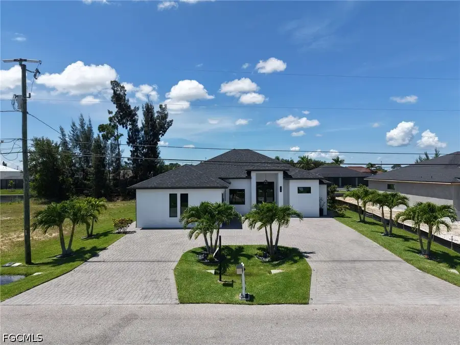 710 SW 12th Terrace, Cape Coral, FL 33991 - #2