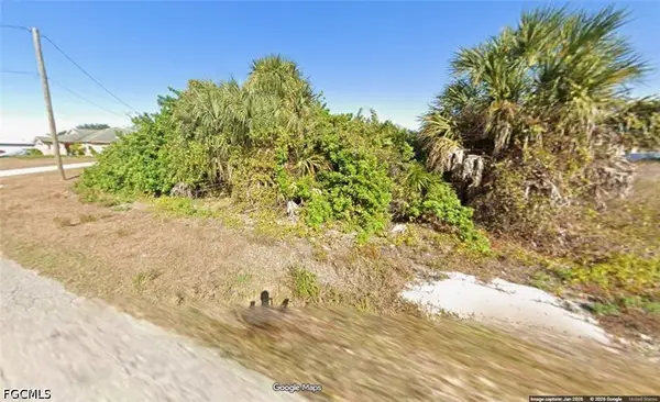 3308 36th Street Sw, Lehigh Acres, FL 33976