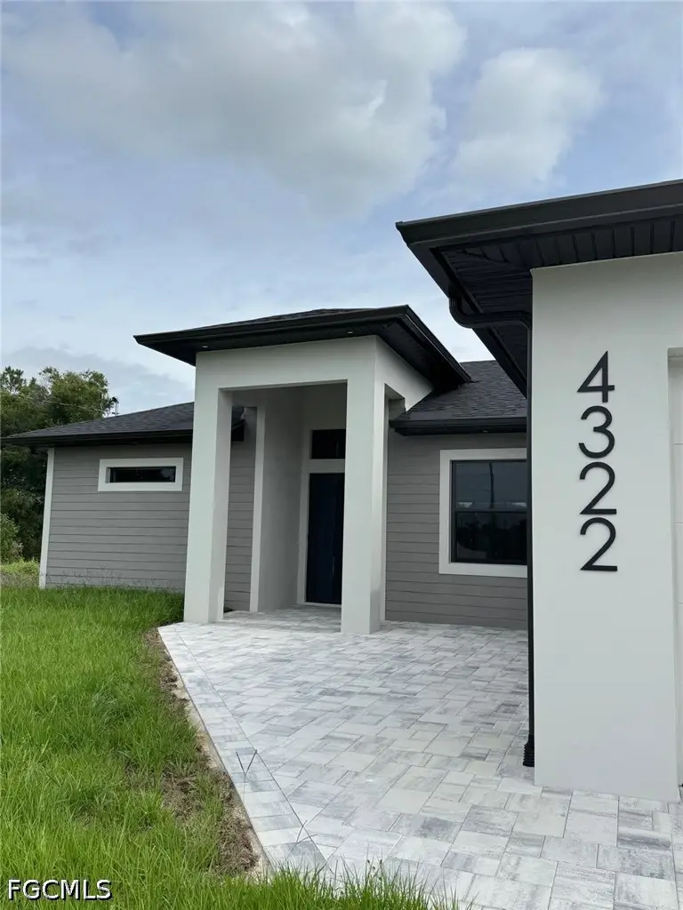 4322 10th Street W, Lehigh Acres, FL 33971 - #3