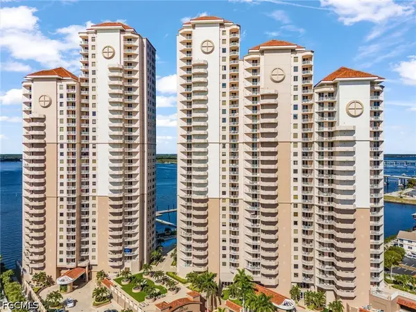 2090 W First Street #1210, Fort Myers, FL 33901