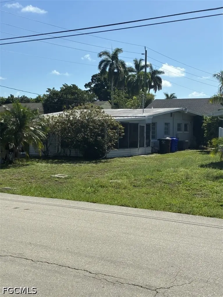 3647 Kelly Street, Fort Myers, FL 33901 - #3
