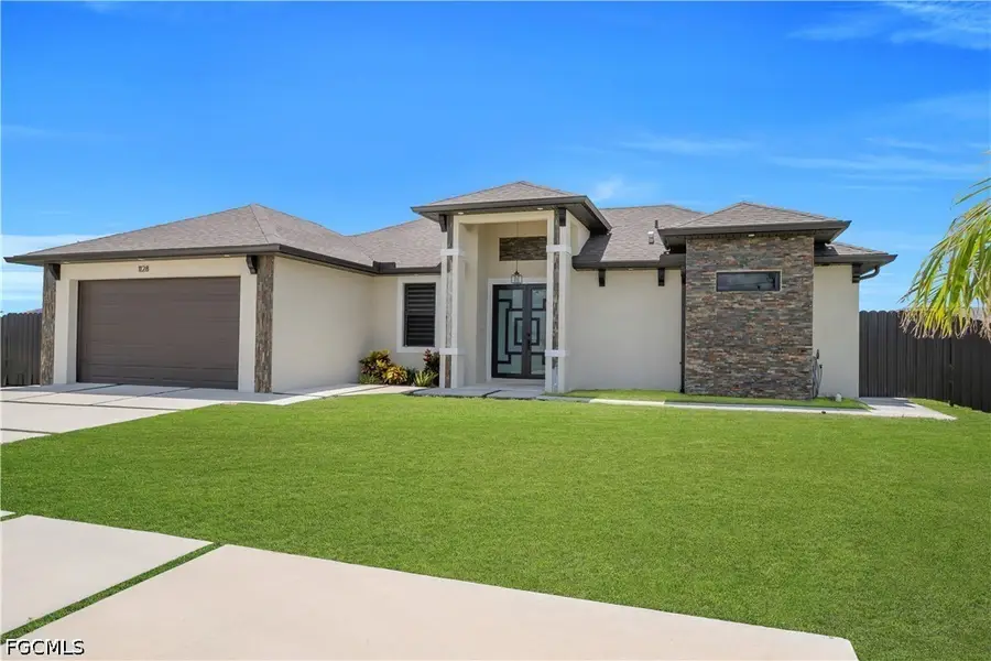 1128 Nelson Road N, Cape Coral, FL 33993 - #3