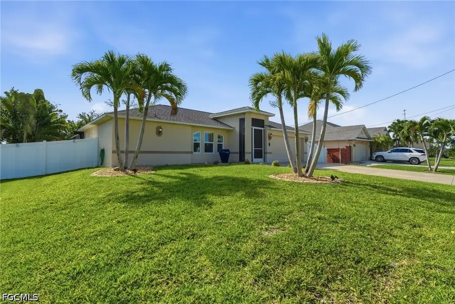 317 SW 25th Avenue, Cape Coral, FL 33991 - #3