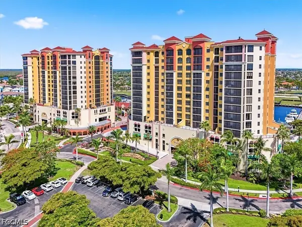 5781 Cape Harbour Drive #906, Cape Coral, FL 33914