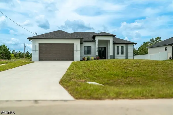 1142 Eclipse Street E, Lehigh Acres, FL 33974