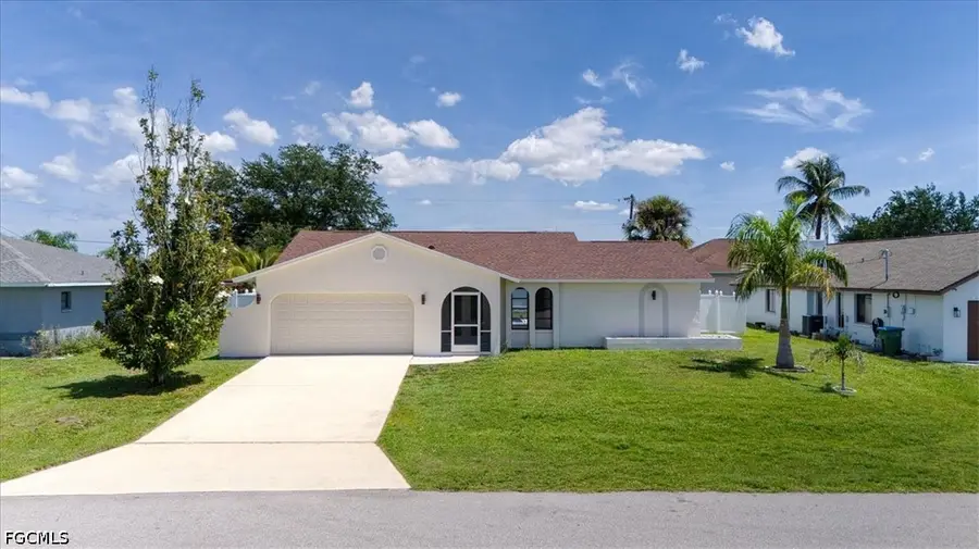 623 SE 31st Lane, Cape Coral, FL 33904 - #3