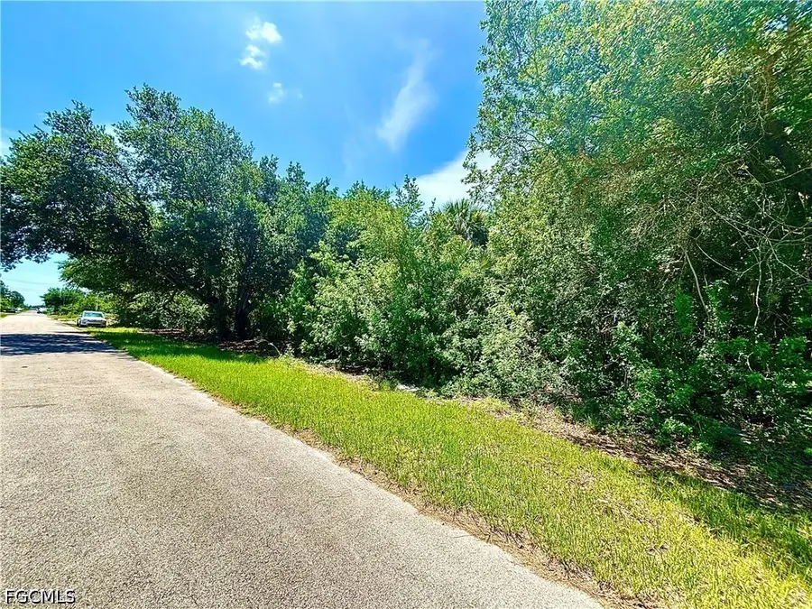 2909 4th Street Sw, Lehigh Acres, FL 33976 - #3