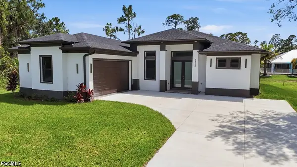 3823 Heyburn Street, Fort Myers, FL 33905