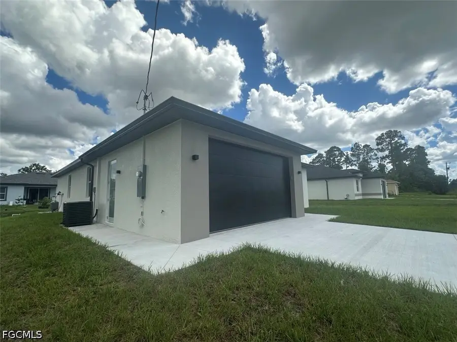 547 Eisenhower Boulevard, Lehigh Acres, FL 33974 - #3