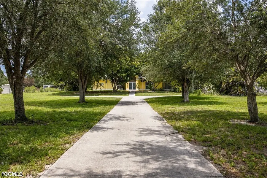 4925 Skates Circle, Fort Myers, FL 33905 - #3