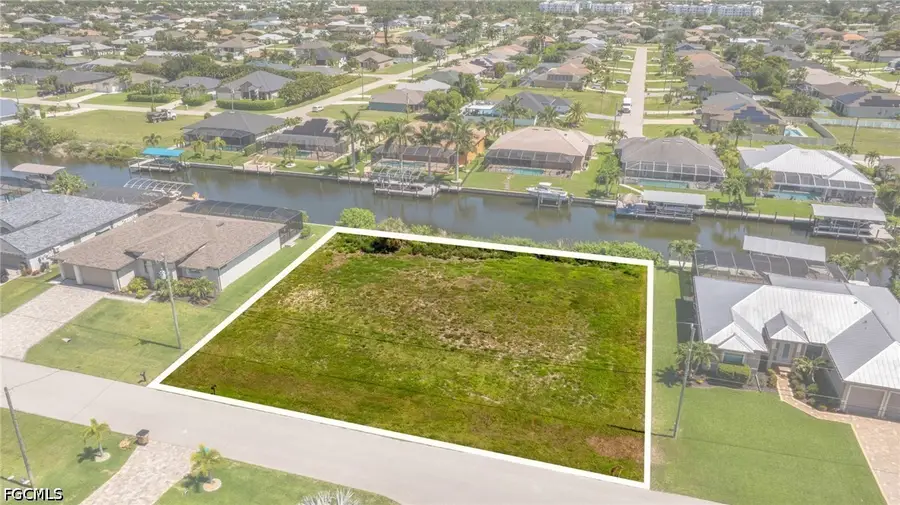 2201 SW 28th Terrace, Cape Coral, FL 33914 - #3