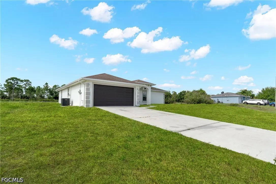 7057 Brazil Circle, Labelle, FL 33935 - #1