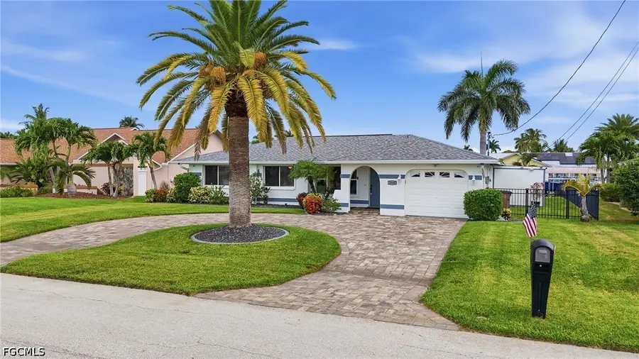 2045 SE 28th Street, Cape Coral, FL 33904 - #2