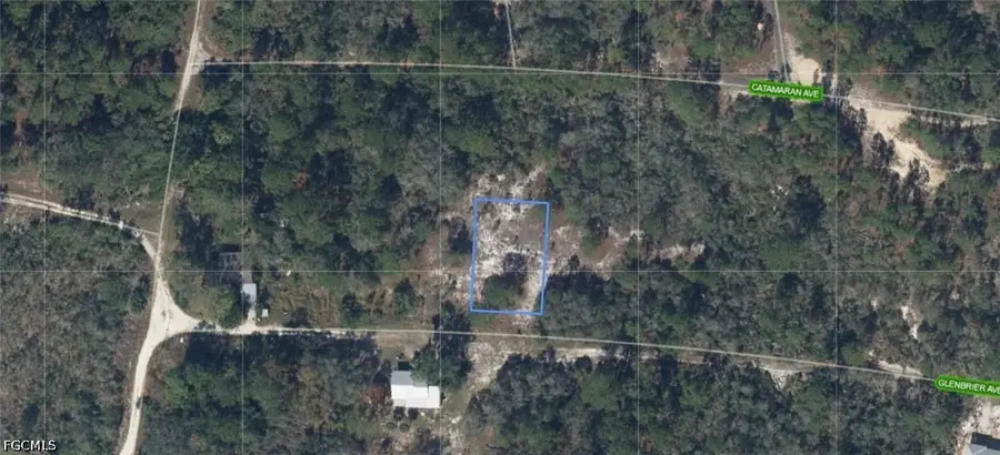 318 Glenbrier Avenue, Lake Placid, FL 33852 - #2