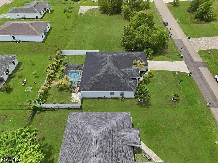 4122 NE 20th Court, Cape Coral, FL 33909 - #3