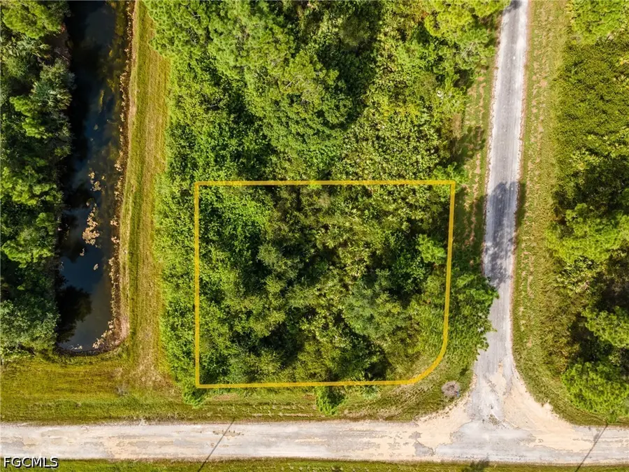 1068 Belmont Street E, Lehigh Acres, FL 33974 - #3