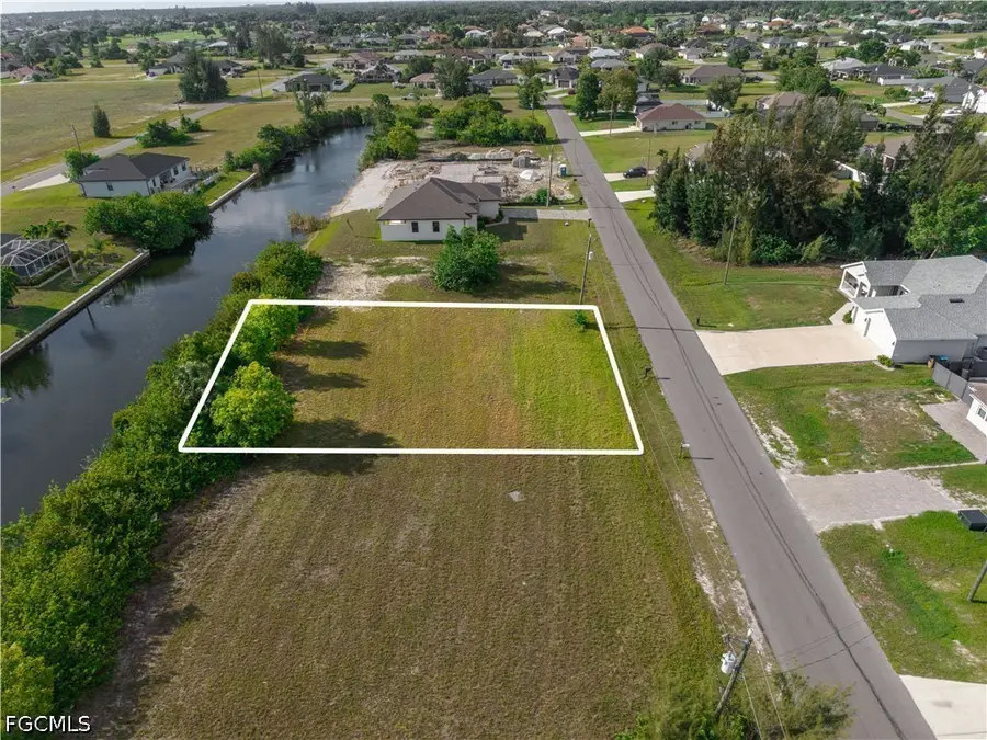 1124 NW 28th Avenue, Cape Coral, FL 33993 - #2