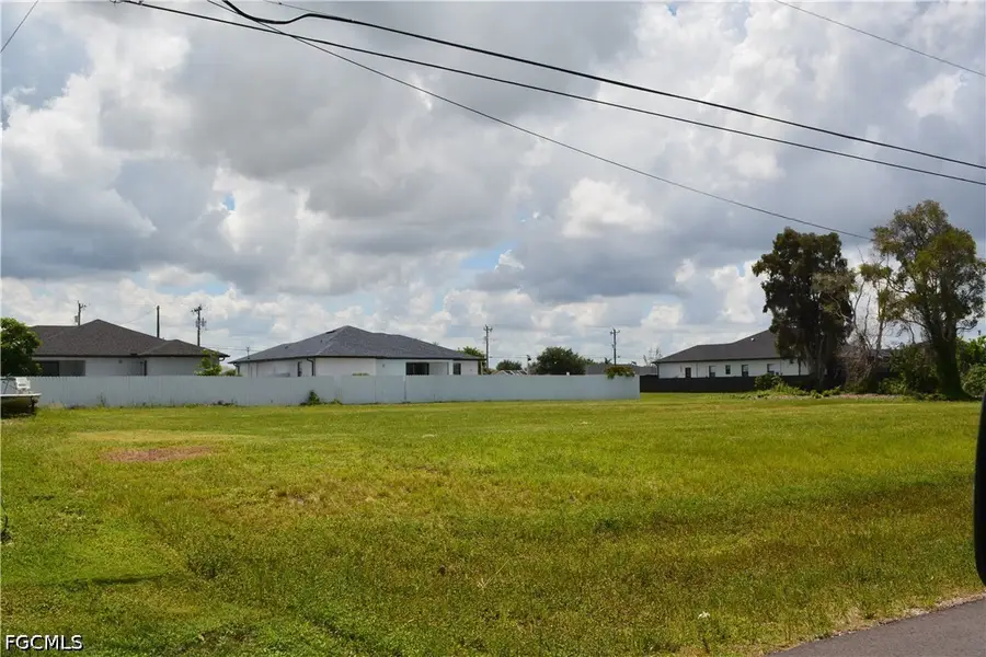 327 NW 16th Place, Cape Coral, FL 33993 - #2