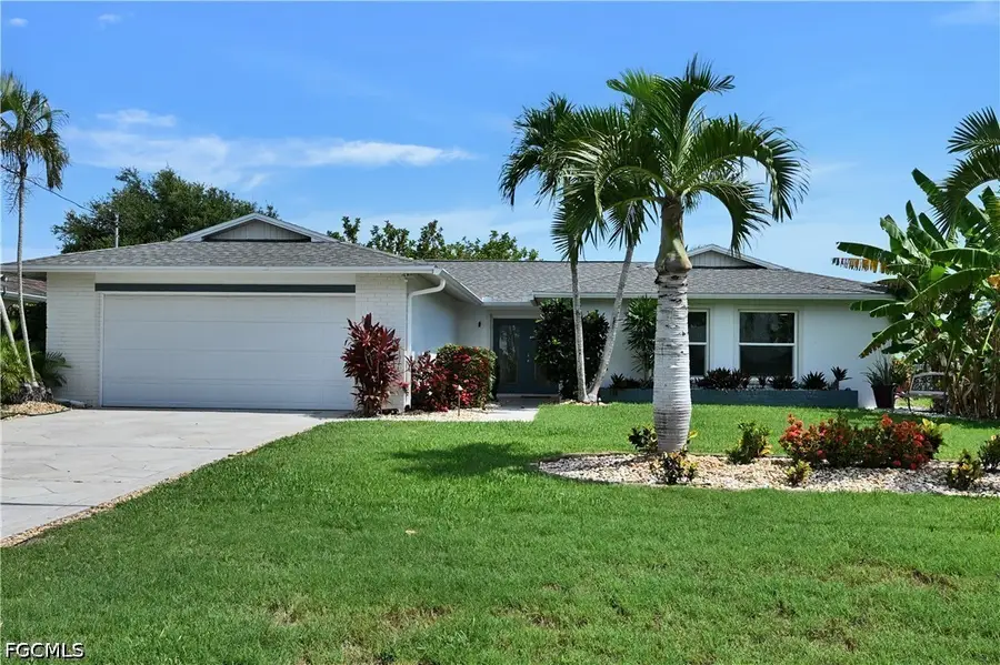 905 SW 52nd Street, Cape Coral, FL 33914 - #2