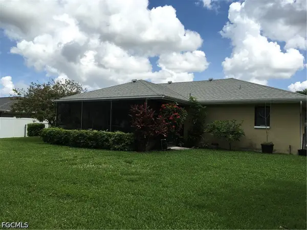 1202 SE 21st Lane, Cape Coral, FL 33990