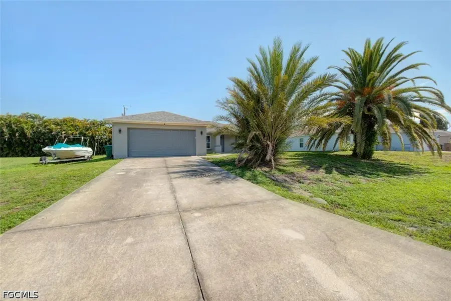 2049 NE 25th Street, Cape Coral, FL 33909 - #3