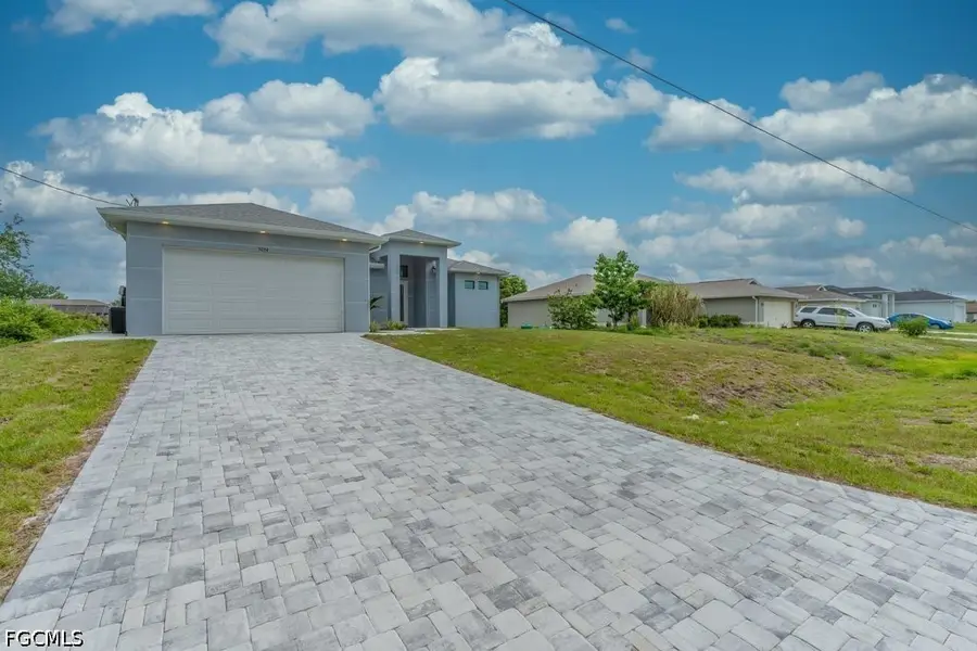 5054 Benton Street, Lehigh Acres, FL 33971 - #2
