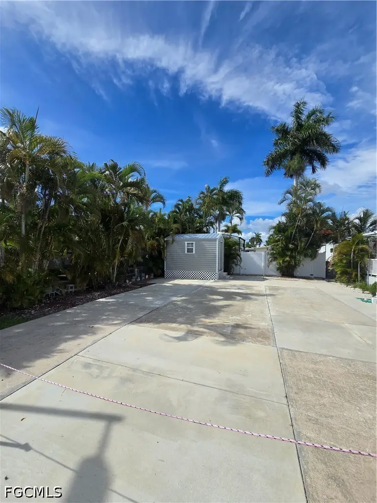5650 Red Bird Lane, Fort Myers, FL 33908 - #3