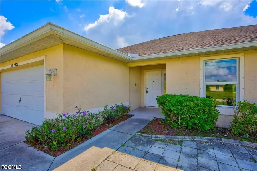 733 Chapman Avenue S, Lehigh Acres, FL 33974 - #3