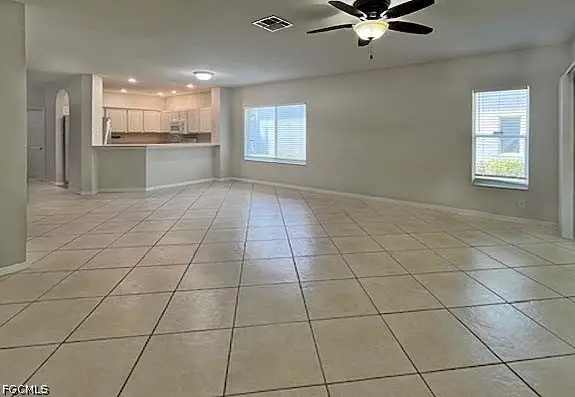 8155 Pacific Beach Drive, Fort Myers, FL 33966