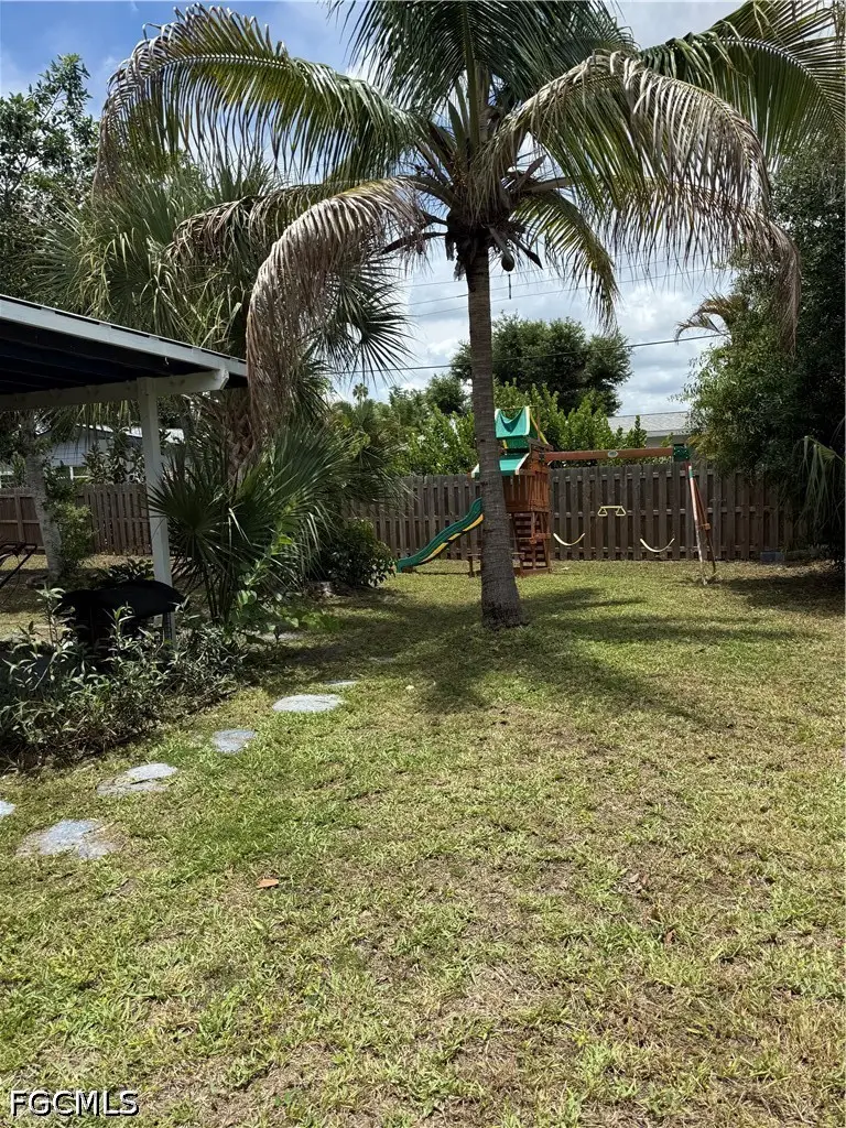 3941 Maxine Street, Fort Myers, FL 33901 - #2