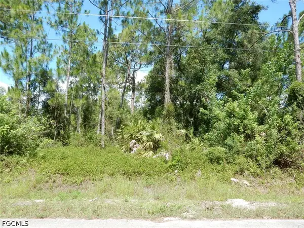 1515 Lincoln Avenue, Lehigh Acres, FL 33972